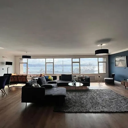 Stunning Sea View Amazing Flat 4br,2ba,ac דירה *