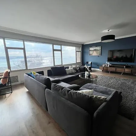 Stunning Sea View Amazing Flat 4br,2ba,ac *