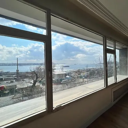 Stunning Sea View Amazing Flat 4br,2ba,ac דירה